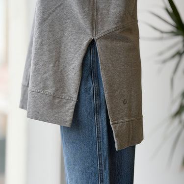 Lululemon Heather Gray Thick Side Slit T-Shirt, M/L