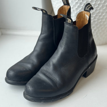 Blundstone Black Heeled Chelsea Boots- as is, general wear, US 9.5