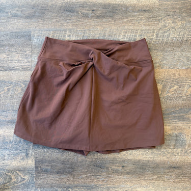 Girlfriend Collective Sport Skort in Brown, XLarge