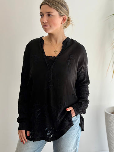 Johnny Was NWT Ellie Top in Black, Small