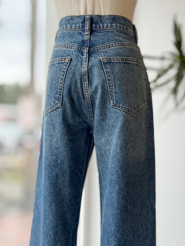 Reformation Straight Leg Jeans in Shasta, 27