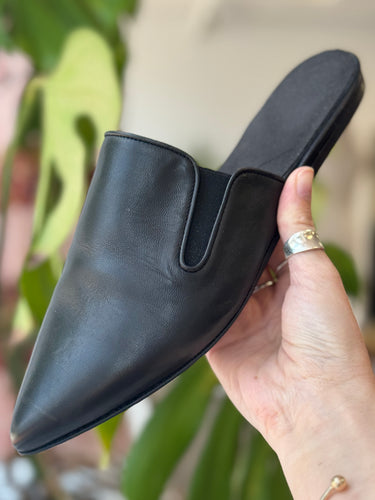 Jenni Kayne Oiled Leather Black Pointed Mules, 39