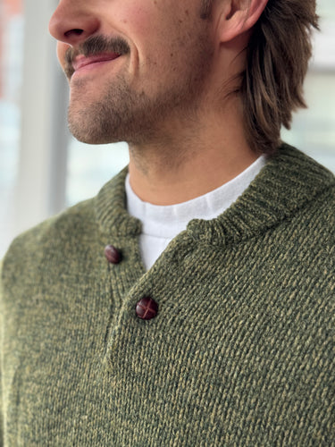 LL Bean Green Lambswool Knit Sweater, Men's Medium
