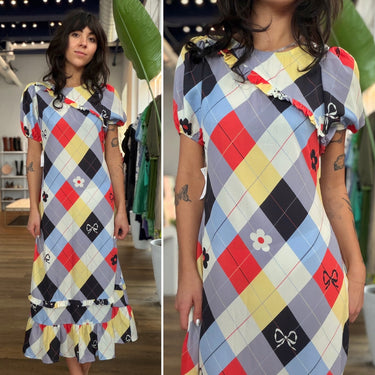 Lisa Says Gah NWT Teagan Ruffle Dress, Small