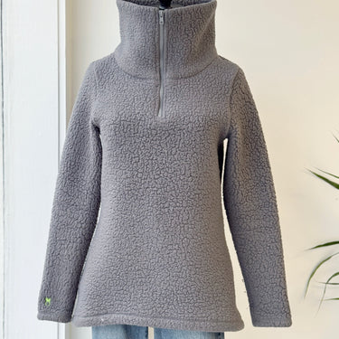 Dudley Stephens Gray Sherpa Fleece Half Zip, XSmall