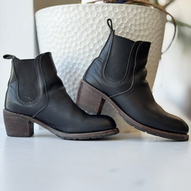 Red Wing Harriet Black Chelsea Boots, 8.5