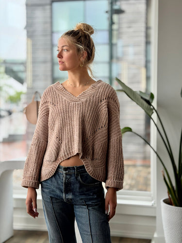 Second Skin Camel Chunky Knit Sweater- Fits Small