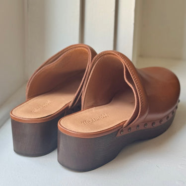 Madewell Cognac Clogs, 9