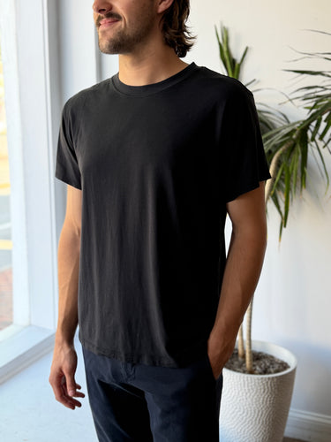 Lululemon Black Tee, Men's Fits Small/Medium