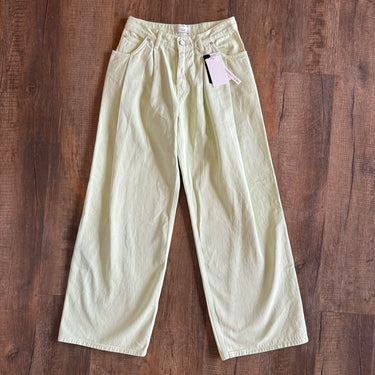 Kijun NWT Wide Tuck Pants in Lime, Medium
