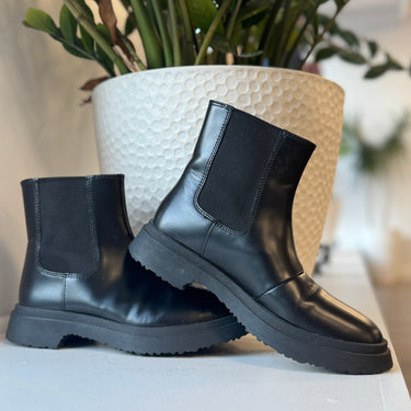 Camper Walden Black Chelsea Boots, 37