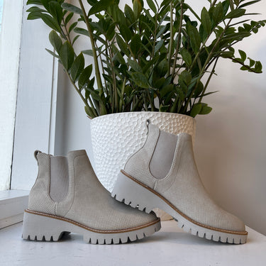 Coconuts Matisse Gray Chelsea Boots, 10