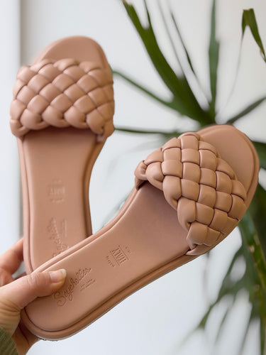 Seychelles Bellisima Sandals in Apricot, 10