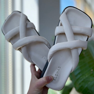 Alohas Cream Puff Slide Sandals size 37