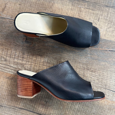 Nisolo Black Open Toe Mules - gently used, 9.5