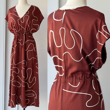 Ali Golden Squiggle Print Cabernet Dress, M/L