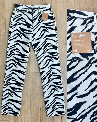 Reformation NWT Cynthia High Rise Straight Long Jeans in Zebra, 25