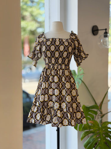 Mille NWT Neutral Floral Smocked Mini Dress, XSmall